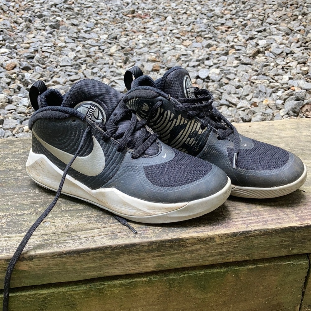 Boys Nike Basketball Shoes